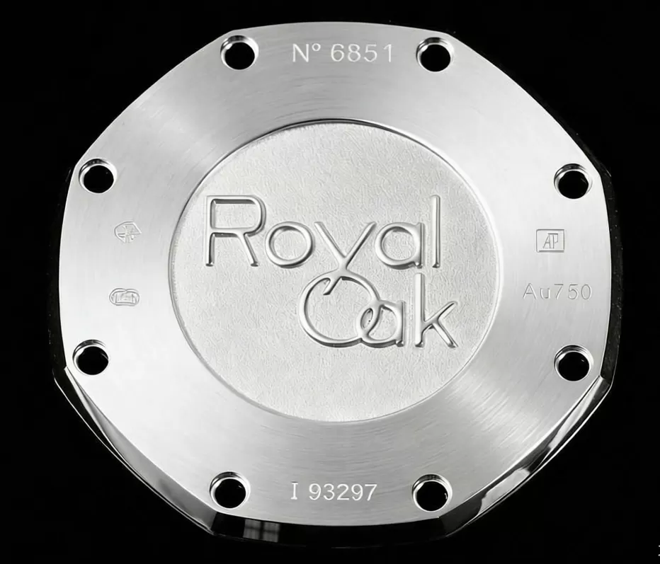 Royal Oak Ladies 67650 33mm RG/SS White ZF Swiss Qtz - Image 9
