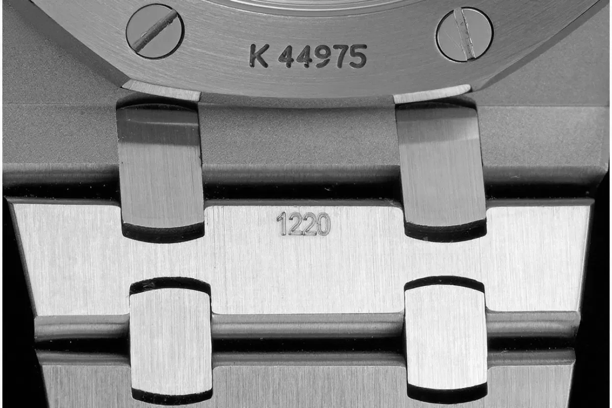 Royal Oak 41mm 15500 SS/SS Black/Stk ZF V3 A4302 Super Clone - Image 18