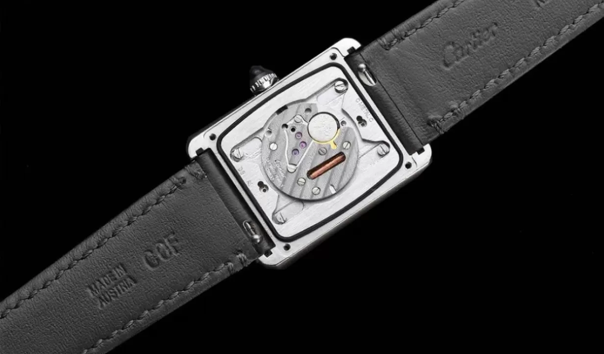 Tank Must SS/LE White Dial On Black Leather Strap K11F Quartz - Image 8