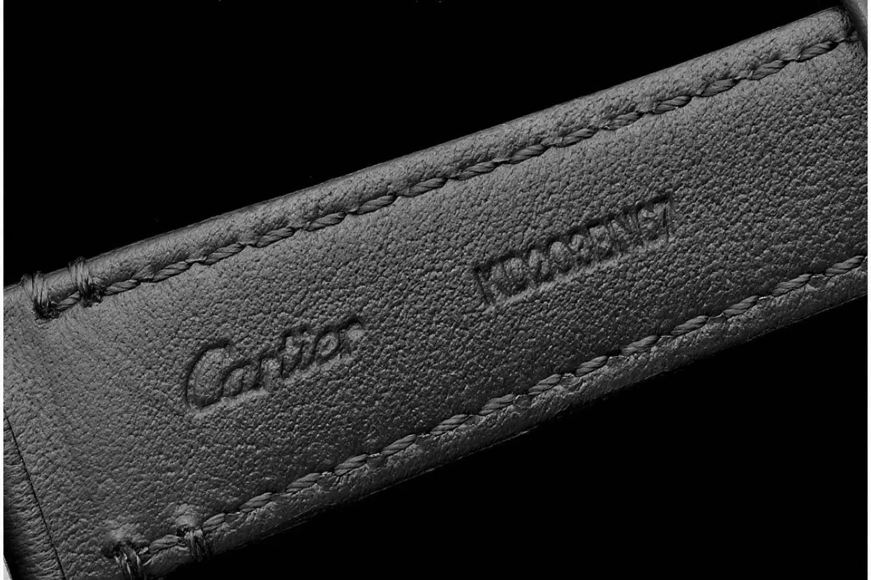 Tank Must Small White dial On Black Leather Strap K11F Quartz - Image 20