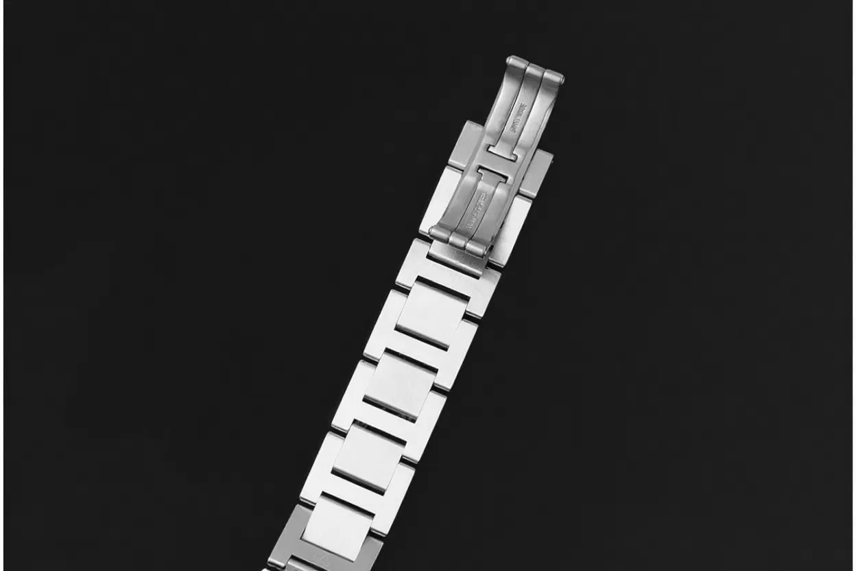 Ballon Bleu 36mm SS/SS White Dial V6F Quartz - Image 17