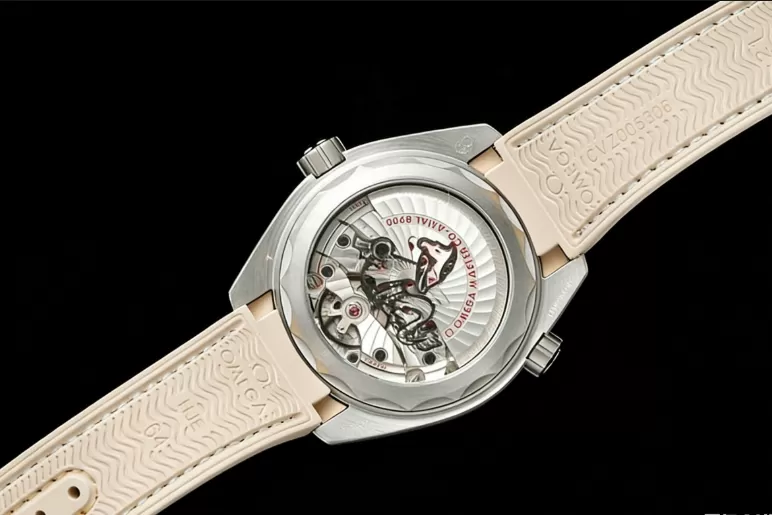 Seamaster 600M 43.5mm SS/RU Beige Dial VSF A8900 Super Clone - Image 8