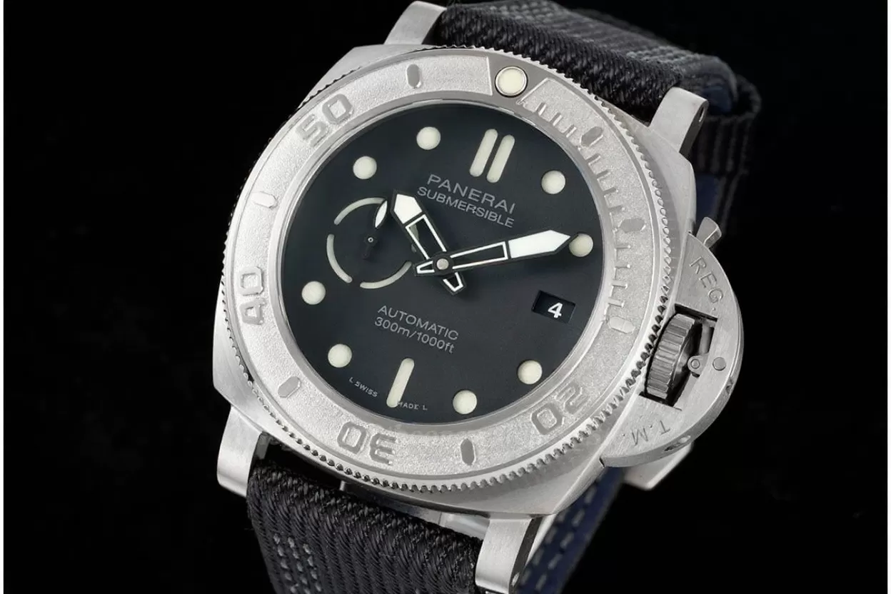 Submersible PAM984 Mike Horn 47mm TI/NY Black Dial VSF P9010