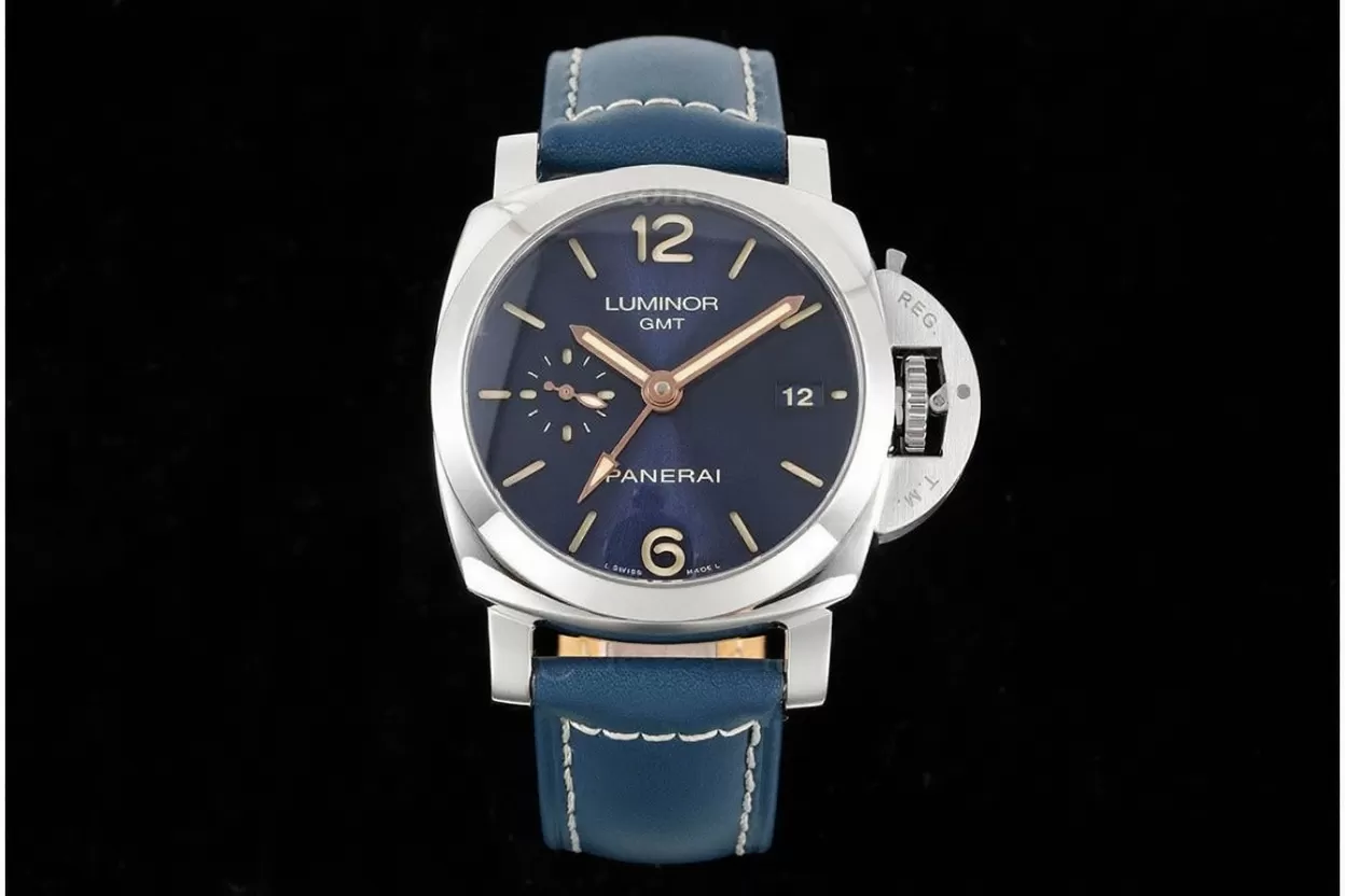 PAM688 Luminor GMT 42mm SS/LE Blue VSF V2 P9001 - Image 3