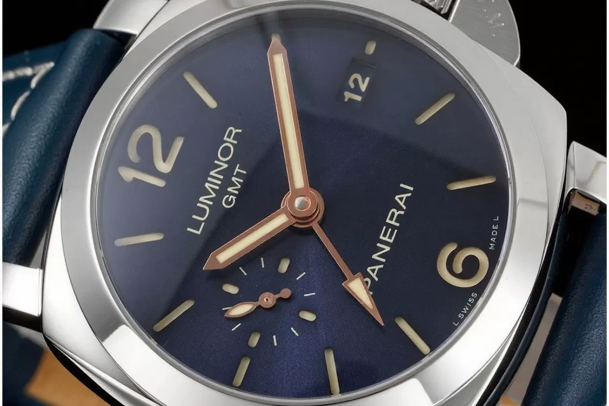 PAM688 Luminor GMT 42mm SS/LE Blue VSF V2 P9001 - Image 2