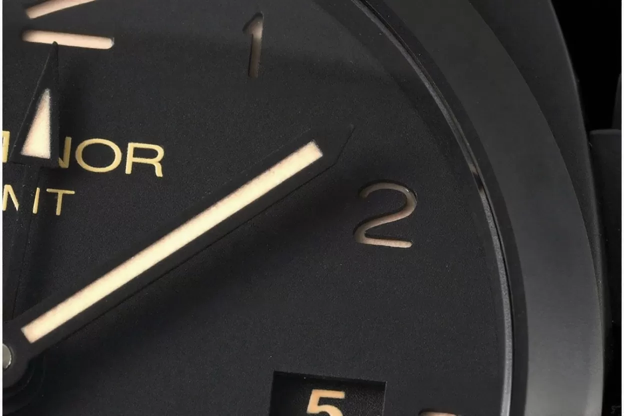 PAM1441 Luminor 3 Days GMT 44mm CER/LE VSF P9010 - Image 6