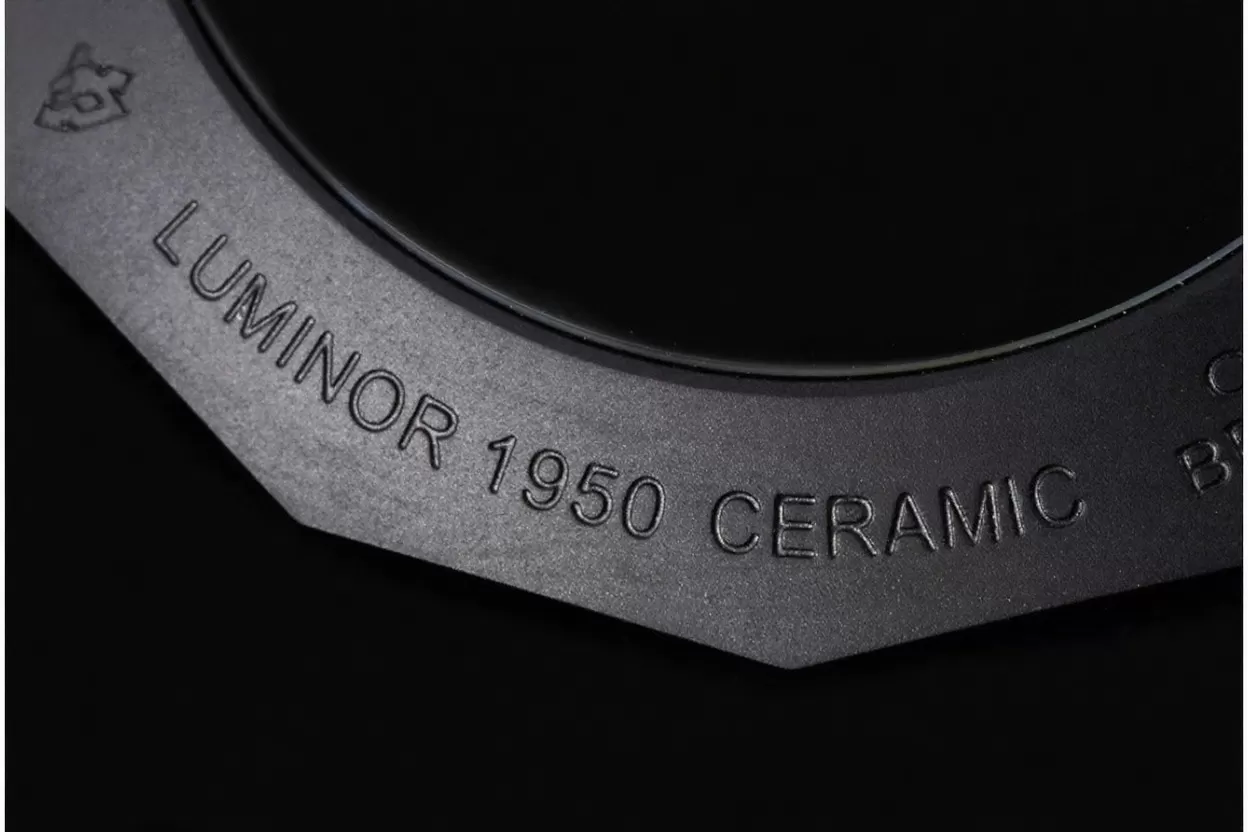 Luminor PAM441 GMT 44mm Ceramic/LE Black Dial SBF P9001 - Image 16