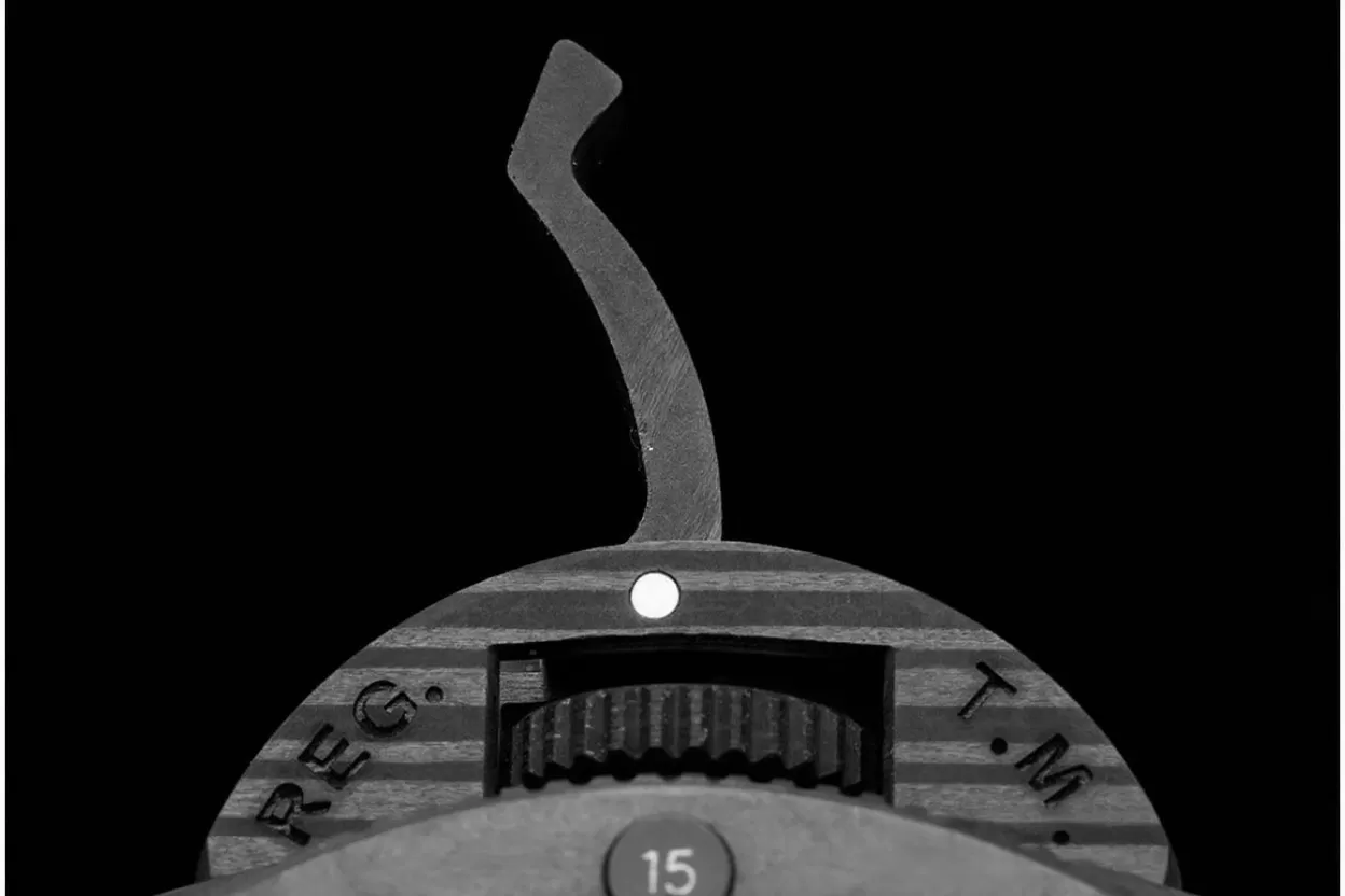 Submersible PAM1232 44mm Carbon/RU Blue Dial VSF P900 - Image 6