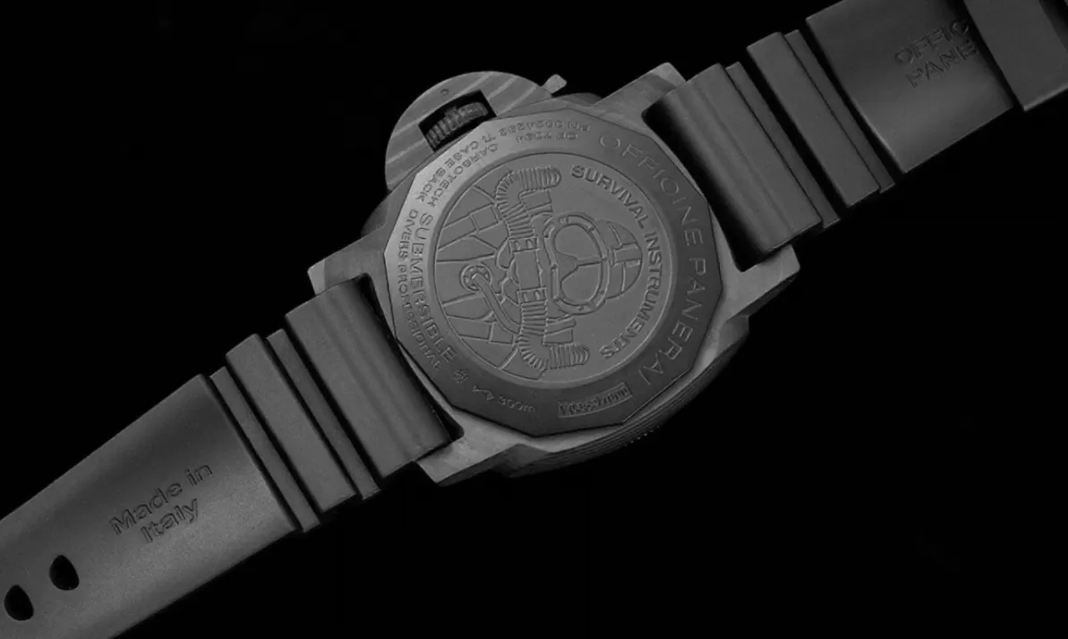 Submersible PAM979 47mm Carbon/RU Carbon Dial VSF P9010 - Image 13