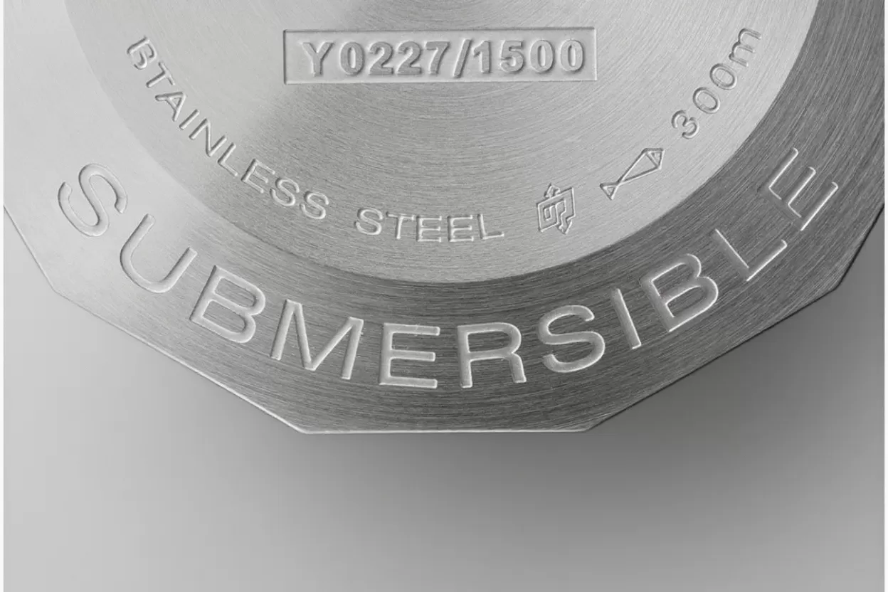 Submersible PAM1391 Luna Rossa 44mm SS/RU Blue Dial VSF P900 - Image 12