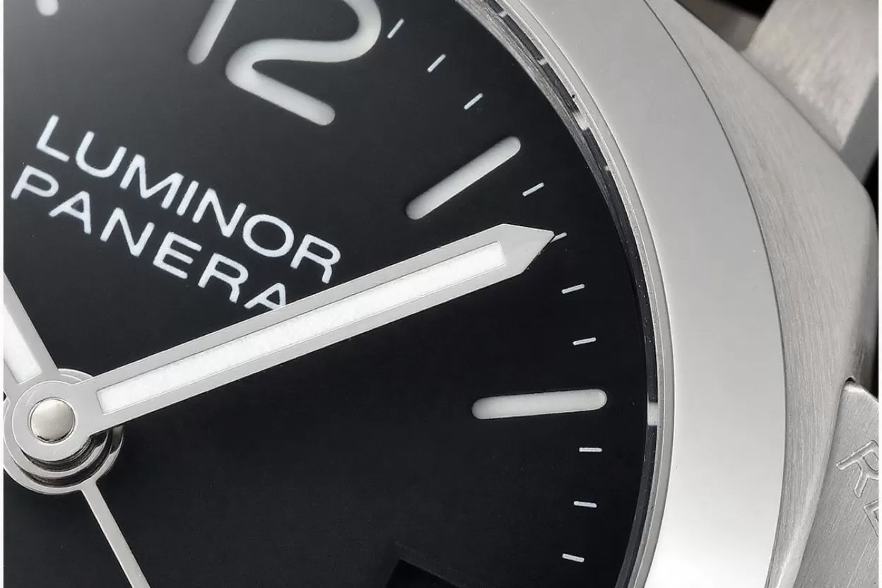 Luminor PAM1365 Bitempo GMT 40mm SS/LE Black Dial VSF P900 - Image 4