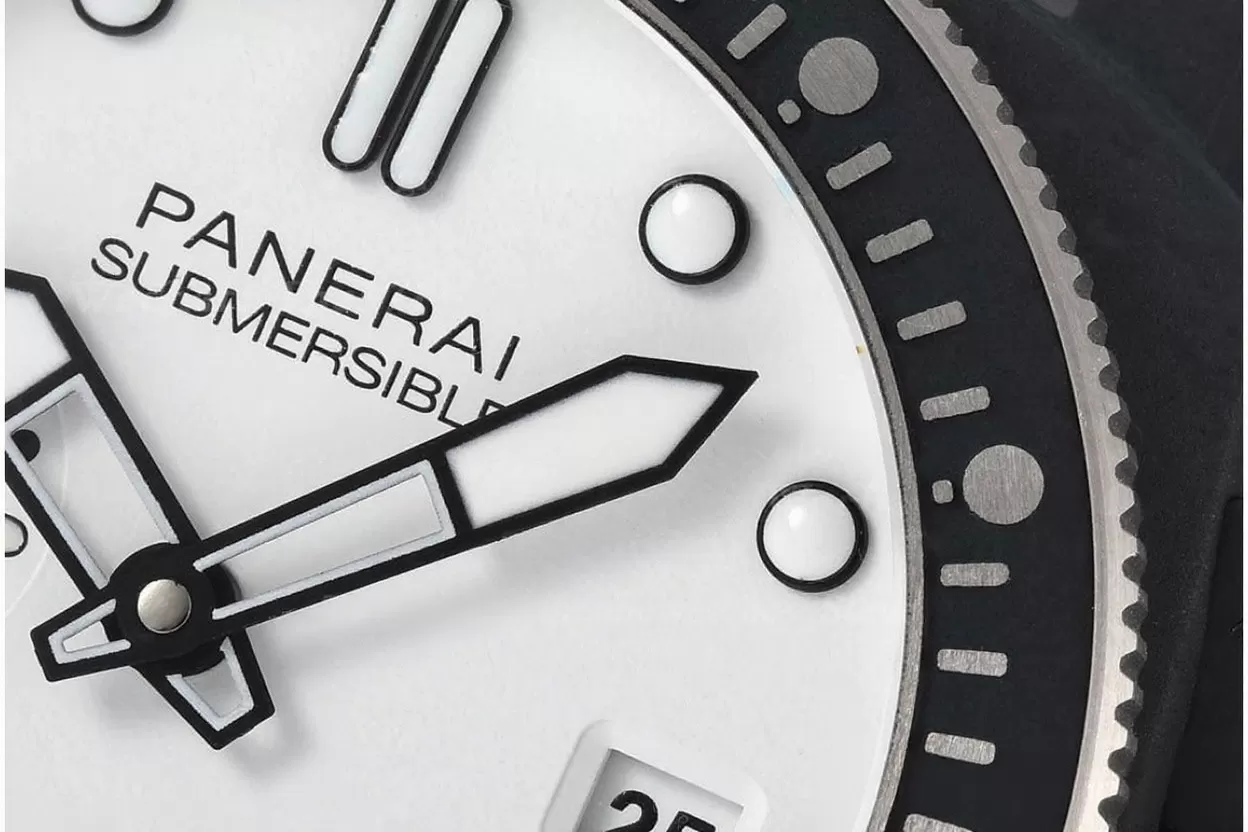 Submersible PAM1543 44mm Ti/NY White Dial VSF P900 - Image 6