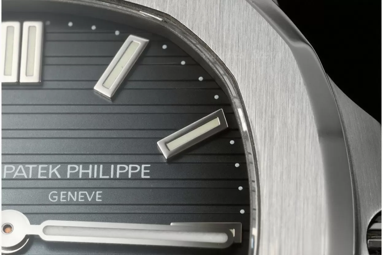 Nautilus 40mm 5712 Tiffany & Co. SS/SS Blue Dial PPF V3 A330 Super Clone - Image 2