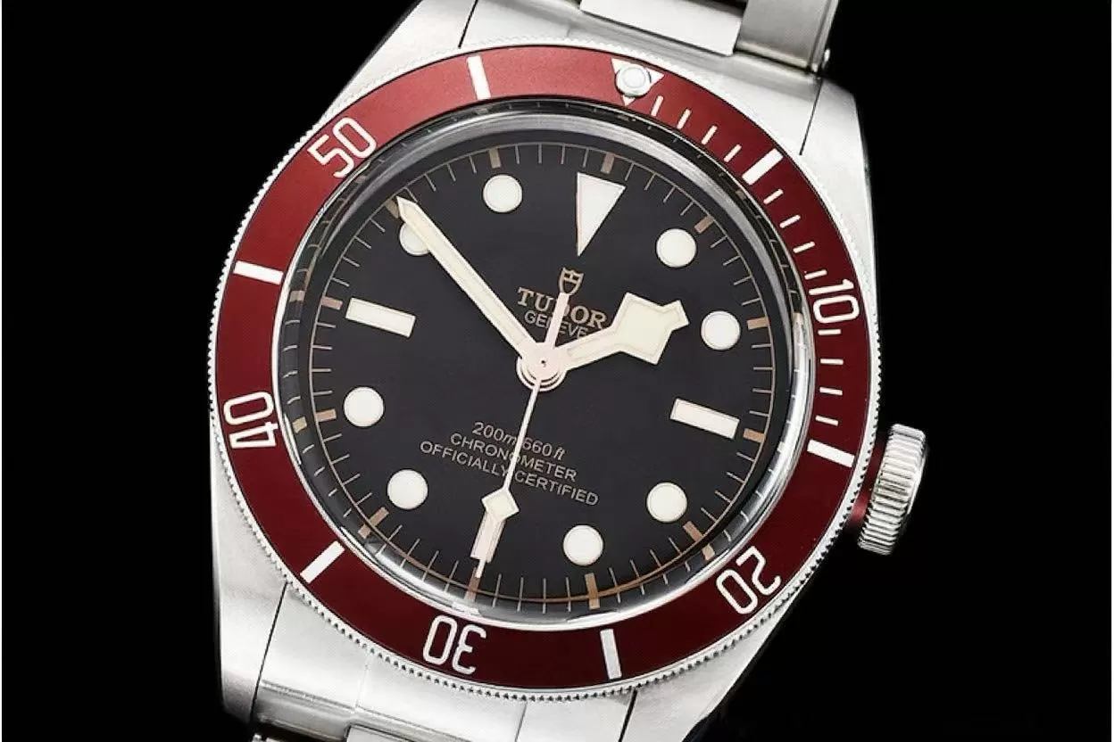Heritage Black Bay Shield 41mm SS/SS Red/Blk ZF Asia 2824 - Image 4