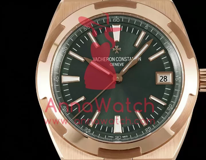 Overseas 4500V 41mm RG/RG Green Dial 8F A5100