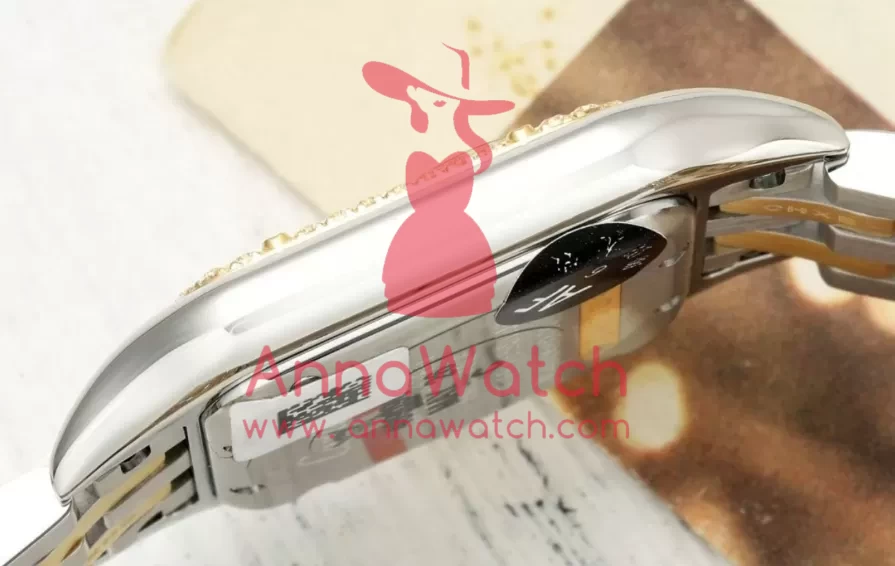 Panthere Secrete De Ladies 27mm Dia SS/YG Green Dial AF Quartz - Image 7